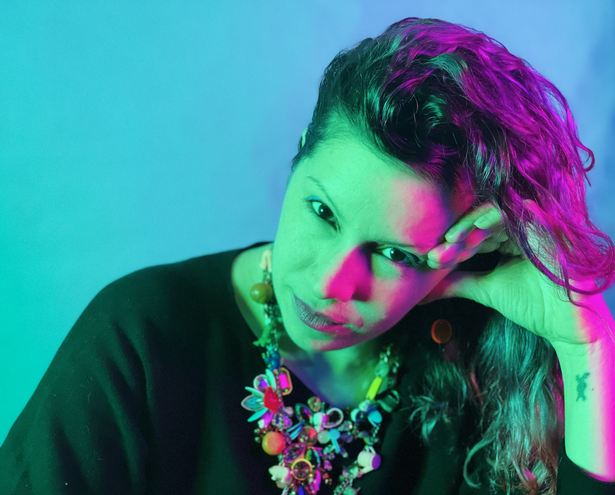 Portrait of artist Maya Erdelyi.