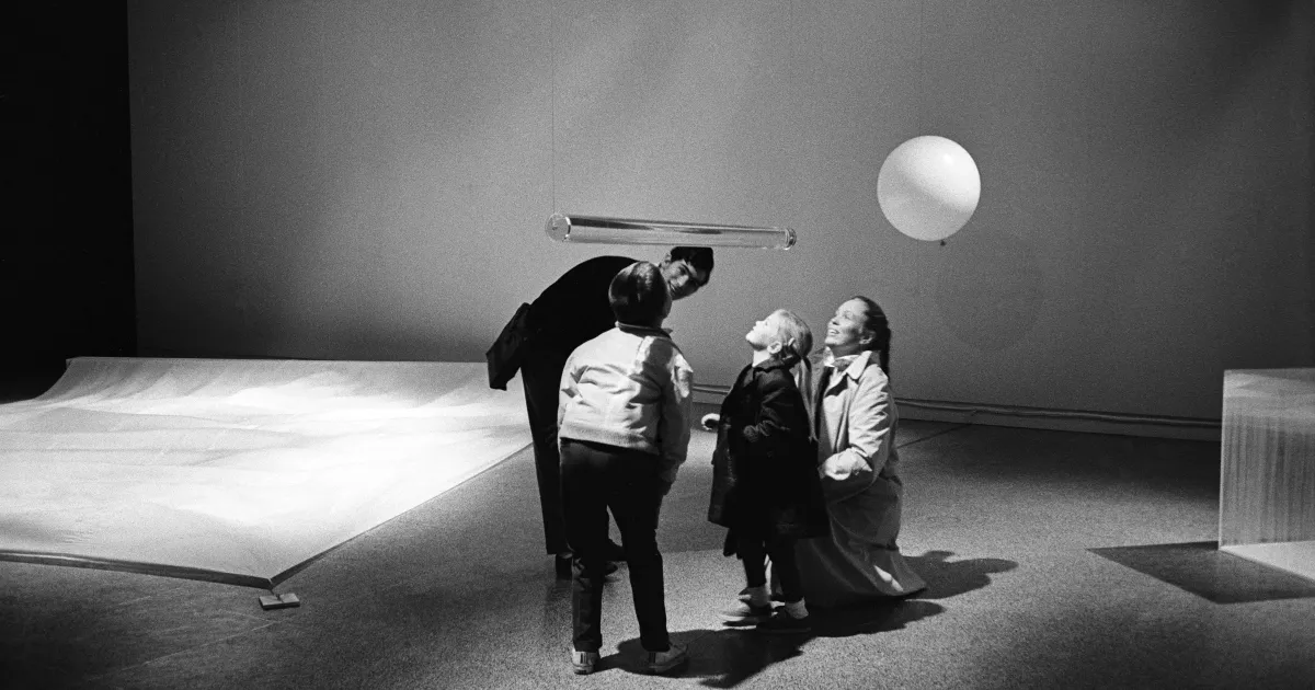 アート・デザイン・音楽 Photographers A-Z Hans-Michael Koetzle Amazon | Photographers A–Z (Bibliotheca Universalis